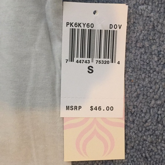 Endless possibilities yoga top 💕 - Picture 3 of 3